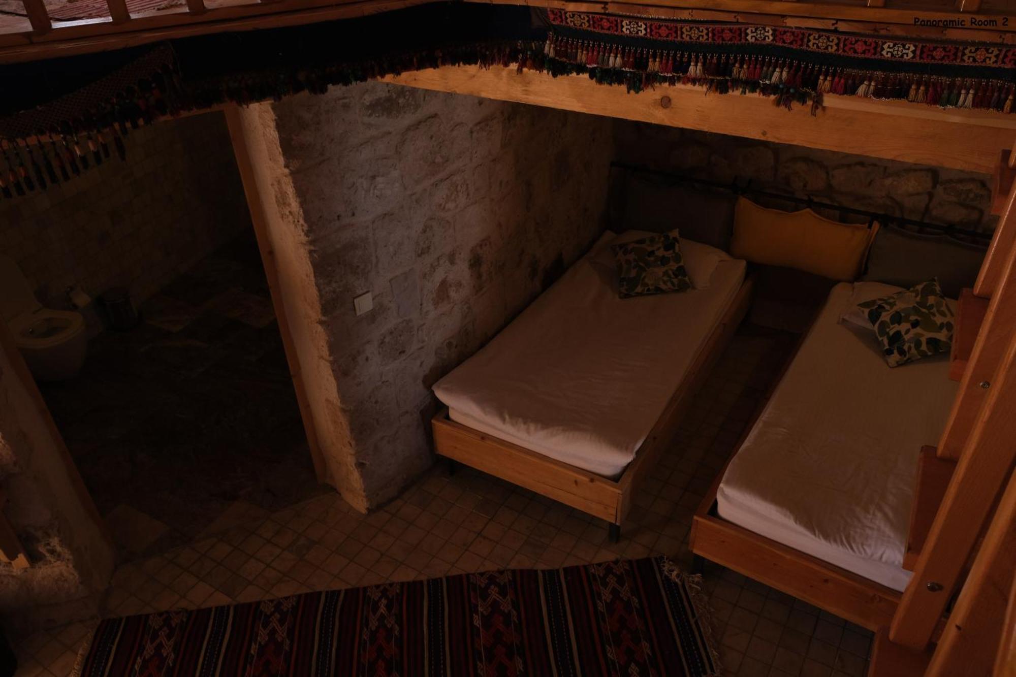 אוצ'יסר Pinhan Cave Suites מראה חיצוני תמונה